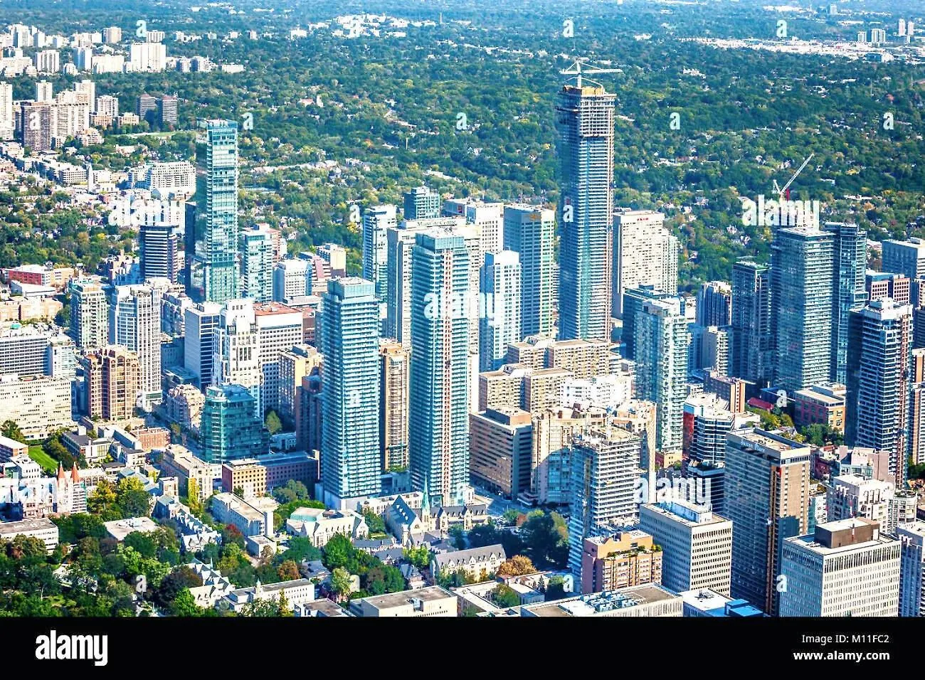 Private Double Room In Downtown Toronto, 15 Mins To Cn Tower, Steps To Subway 0*, Toronto