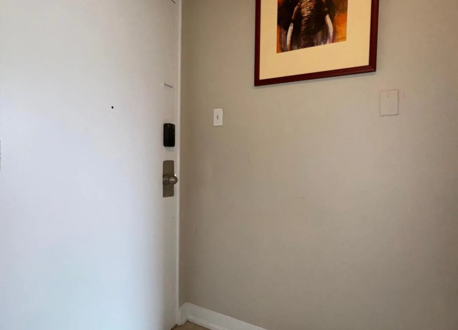 Private Double Room In Downtown Toronto, 15 Mins To Cn Tower, Steps To Subway Homestay